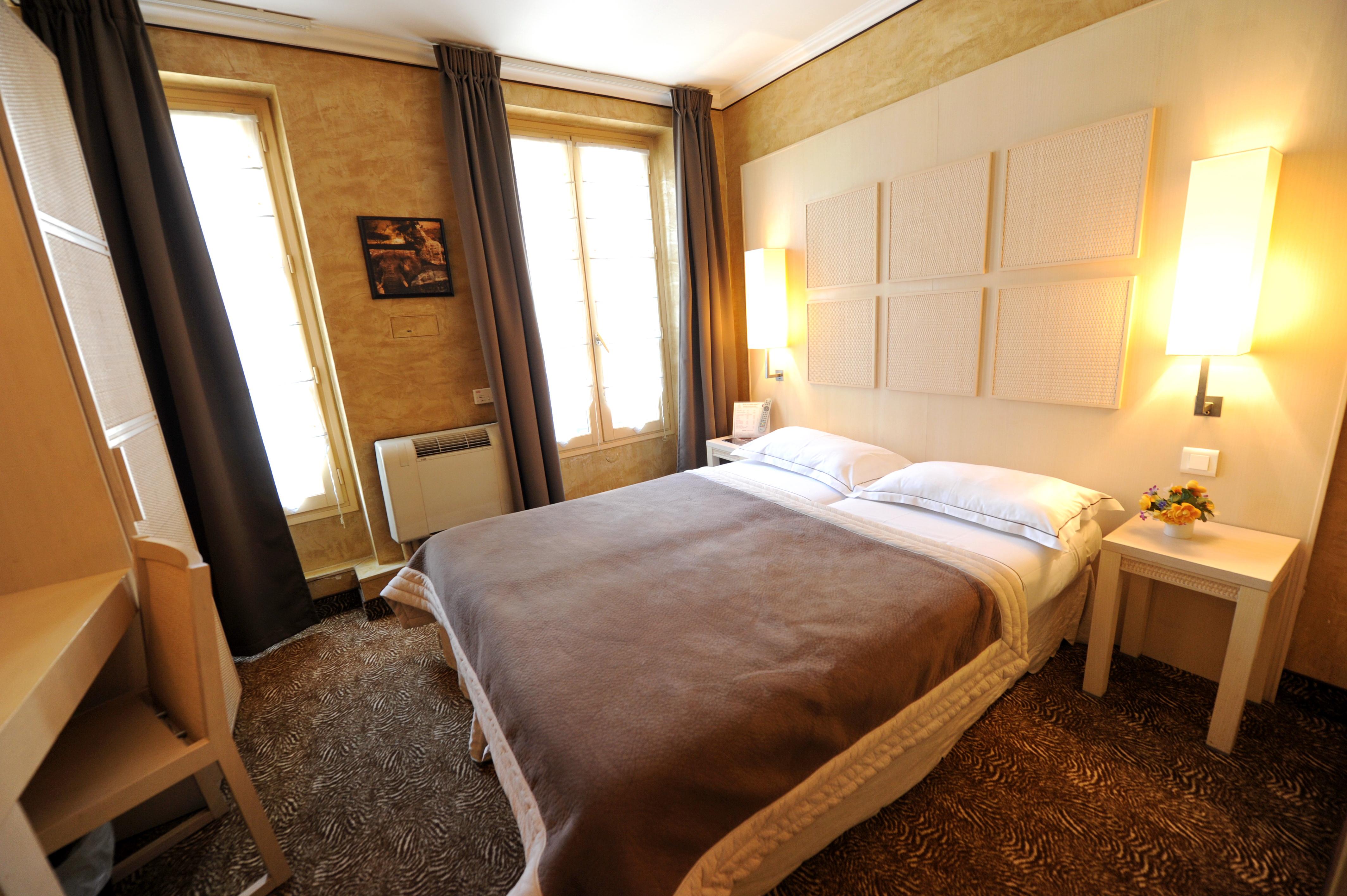Hotel Du Vieux Saule Paris Exterior photo